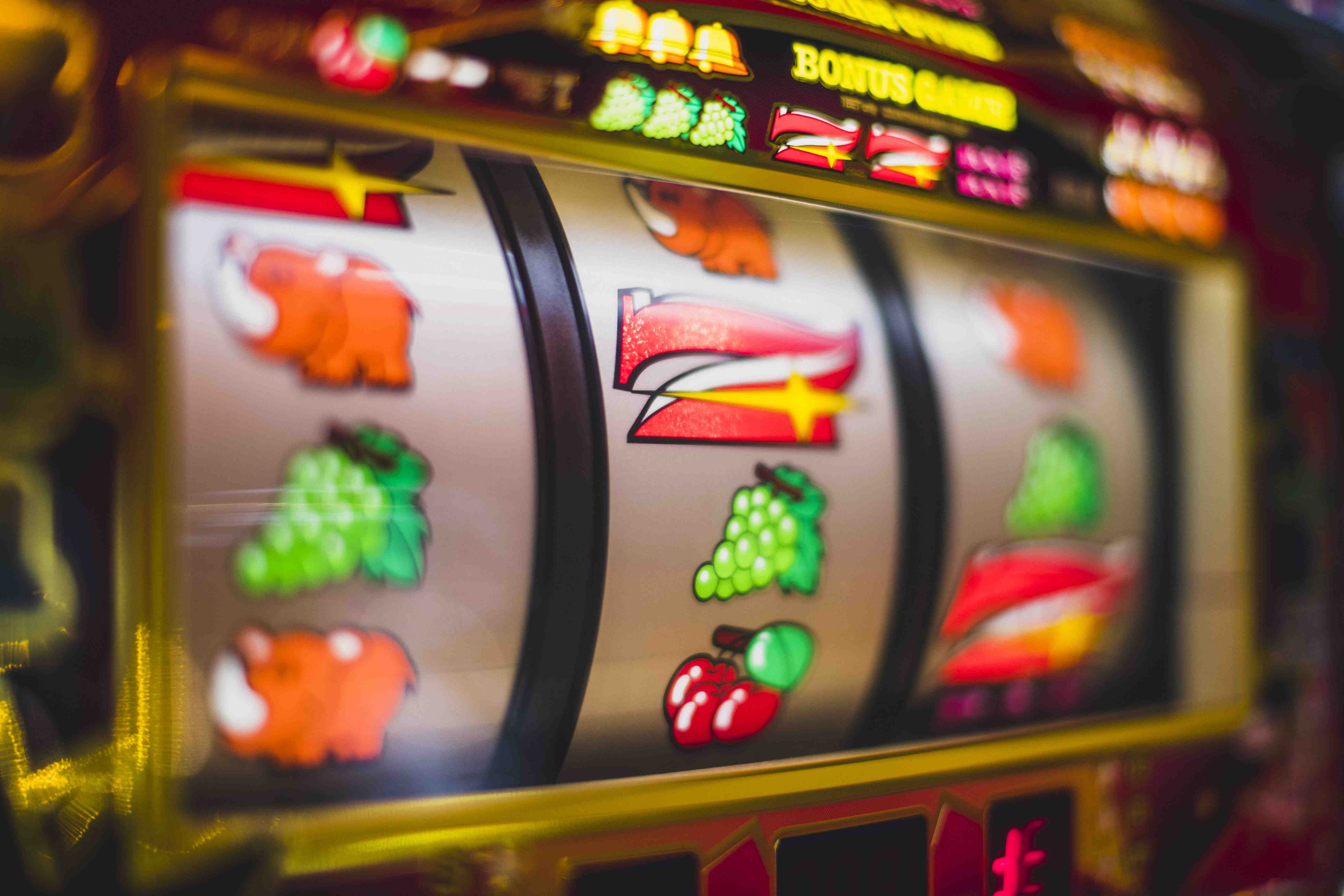 356jl platform interface showing sports betting and casino options for Filipino players